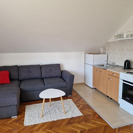 Apartmani Zinda Sukošan エクステリア 写真
