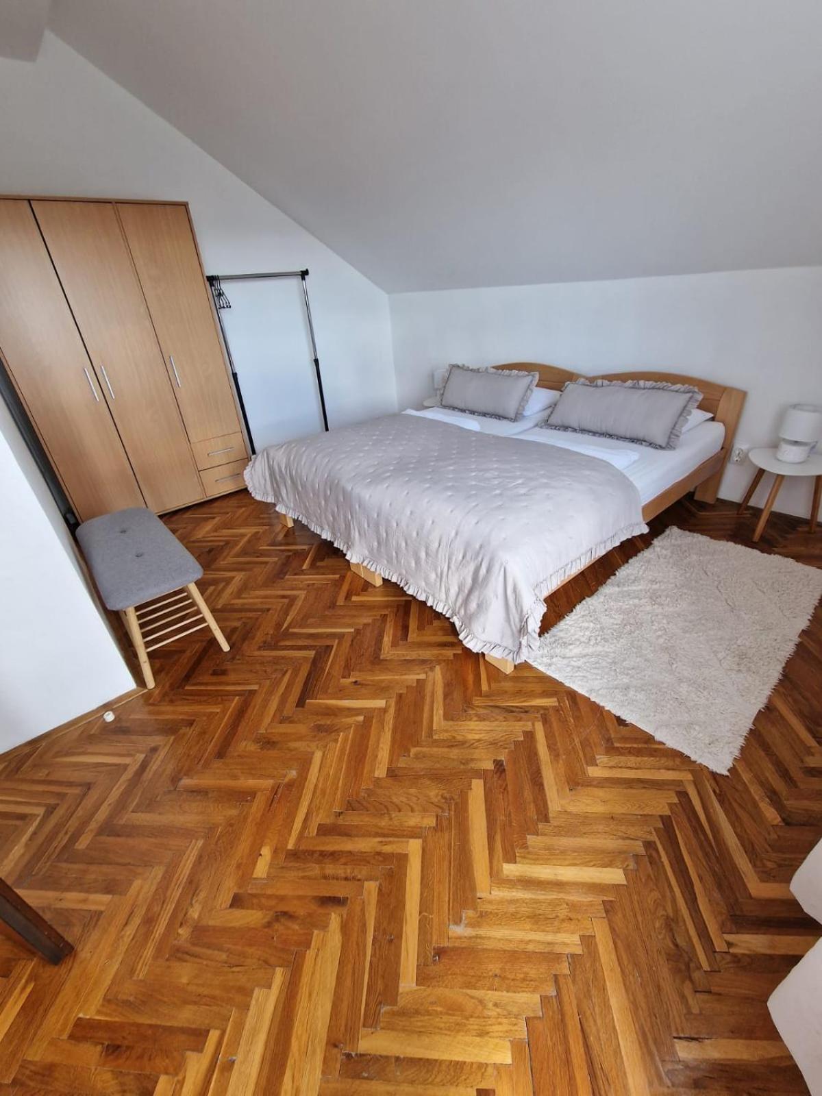 Apartmani Zinda Sukošan エクステリア 写真
